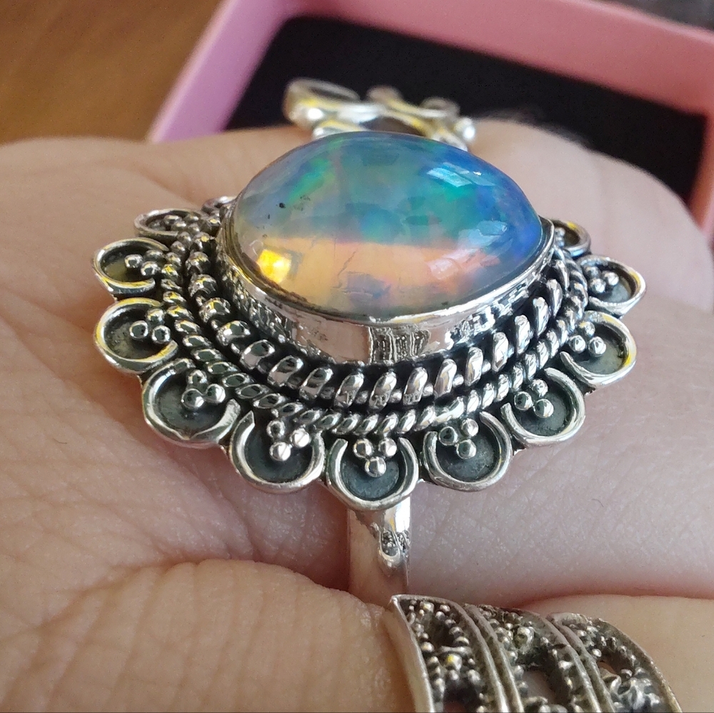 Elegant Ethiopian Opal Silver Ring Size 11 - Picture 11 of 15